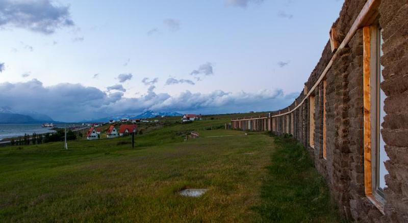 Hotel Altiplanico Puerto Natales Bagian luar foto